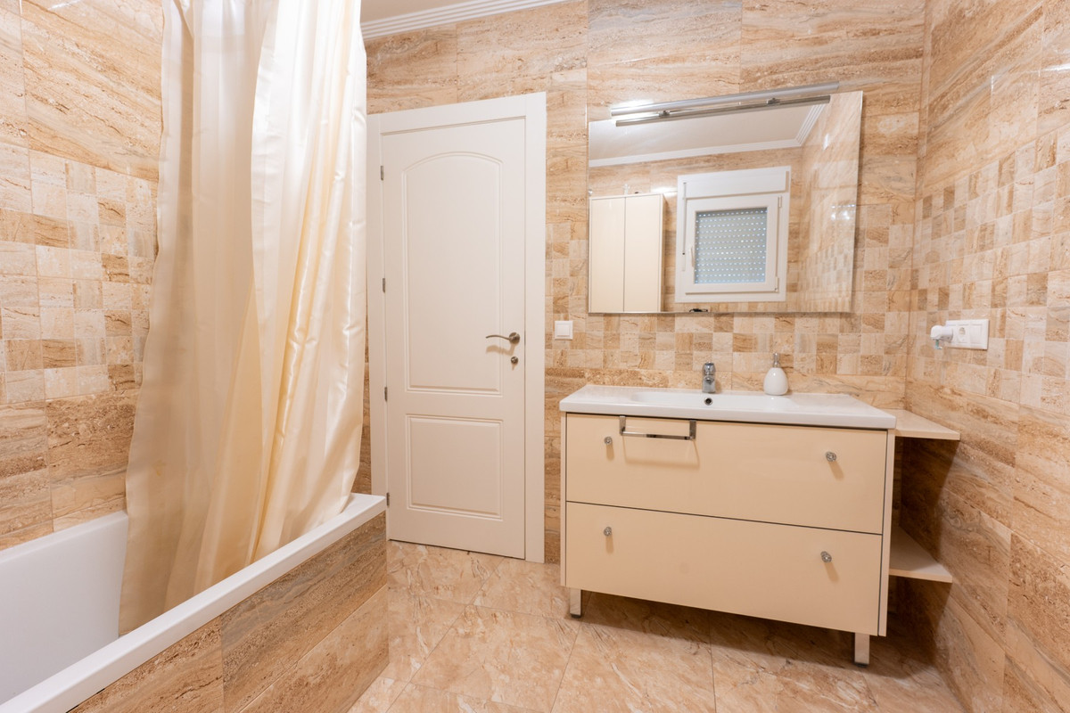 Huis te koop in Los Balcones | 7 slaapkamers H5212600