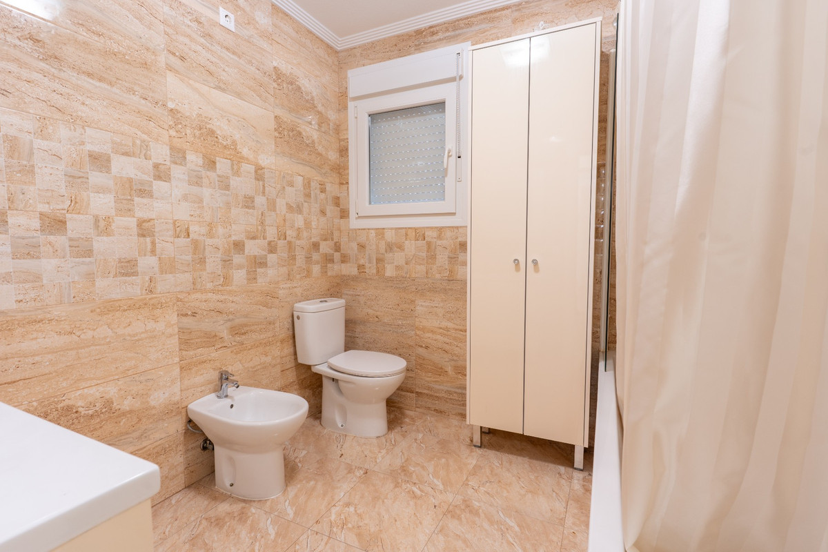 Huis te koop in Los Balcones | 7 slaapkamers H5212600