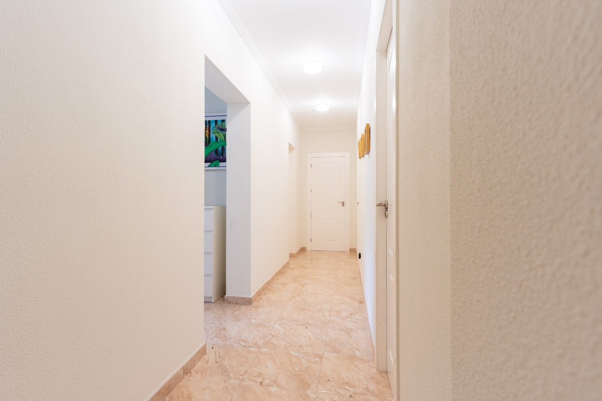 Huis te koop in Los Balcones | 7 slaapkamers H5212600
