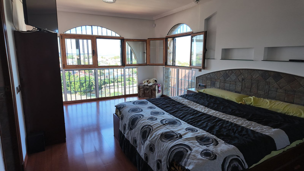 Huis te koop in Los Balcones | 6 slaapkamers H5227492