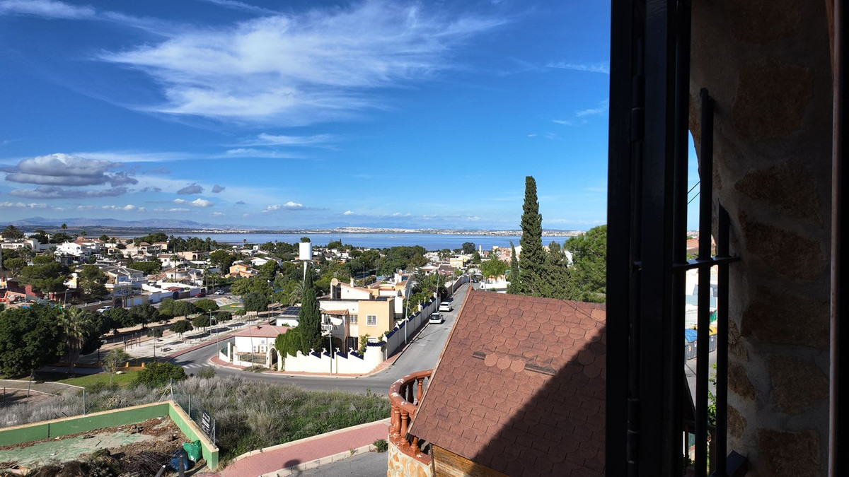 Huis te koop in Los Balcones | 6 slaapkamers H5227492