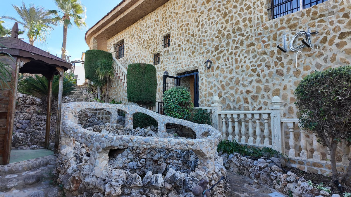 Huis te koop in Los Balcones | 6 slaapkamers H5227492