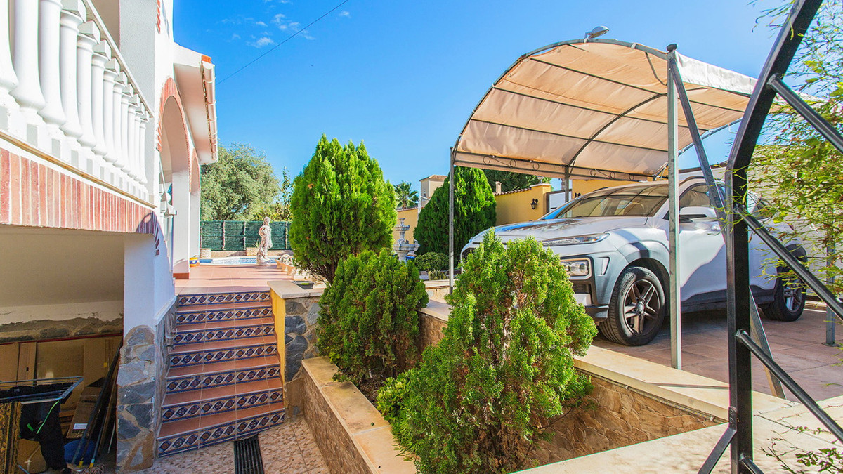 Huis te koop in Los Balcones | 5 slaapkamers H5295445