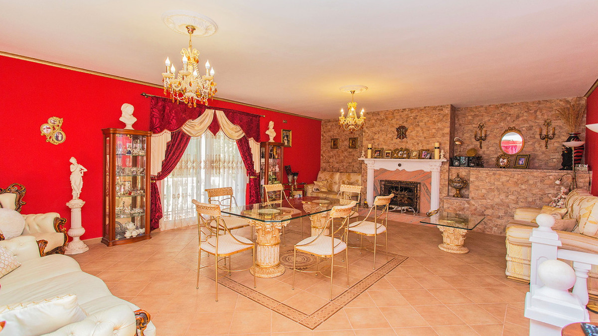 Huis te koop in Los Balcones | 5 slaapkamers H5295445