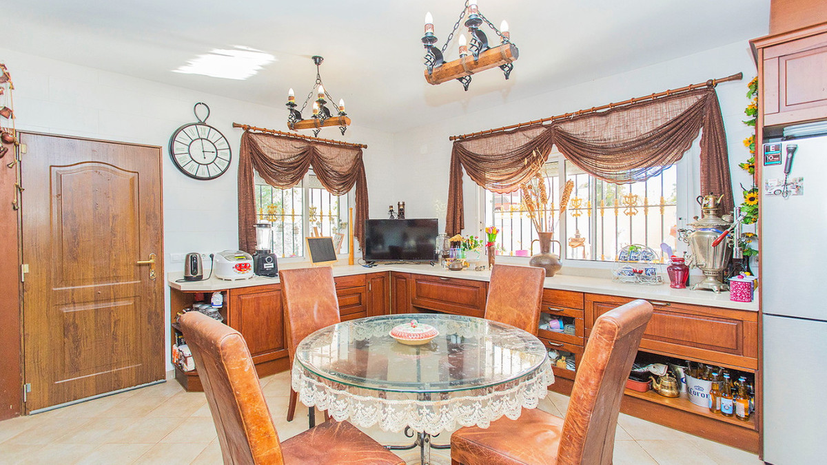 Huis te koop in Los Balcones | 5 slaapkamers H5295445