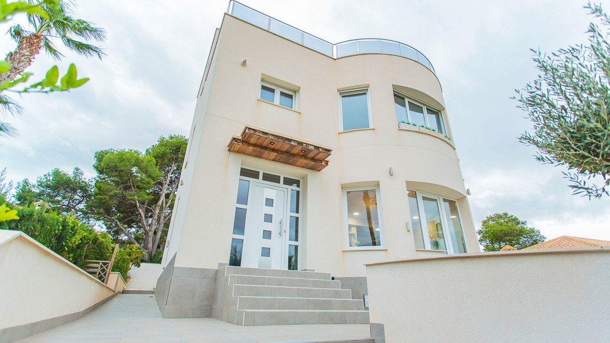 Huis te koop in Los Balcones | 6 slaapkamers H5295454