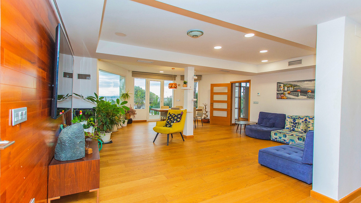 Huis te koop in Los Balcones | 6 slaapkamers H5295454