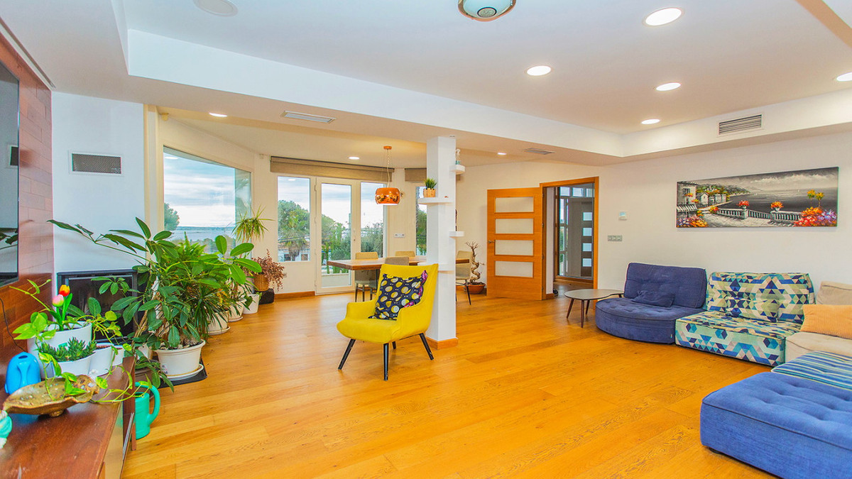 Huis te koop in Los Balcones | 6 slaapkamers H5295454