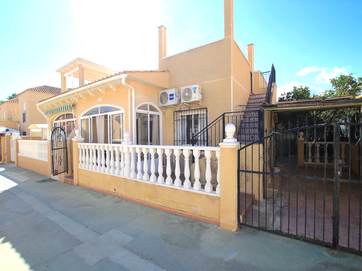 Huis te koop in Los Balcones | 2 slaapkamers H5308408