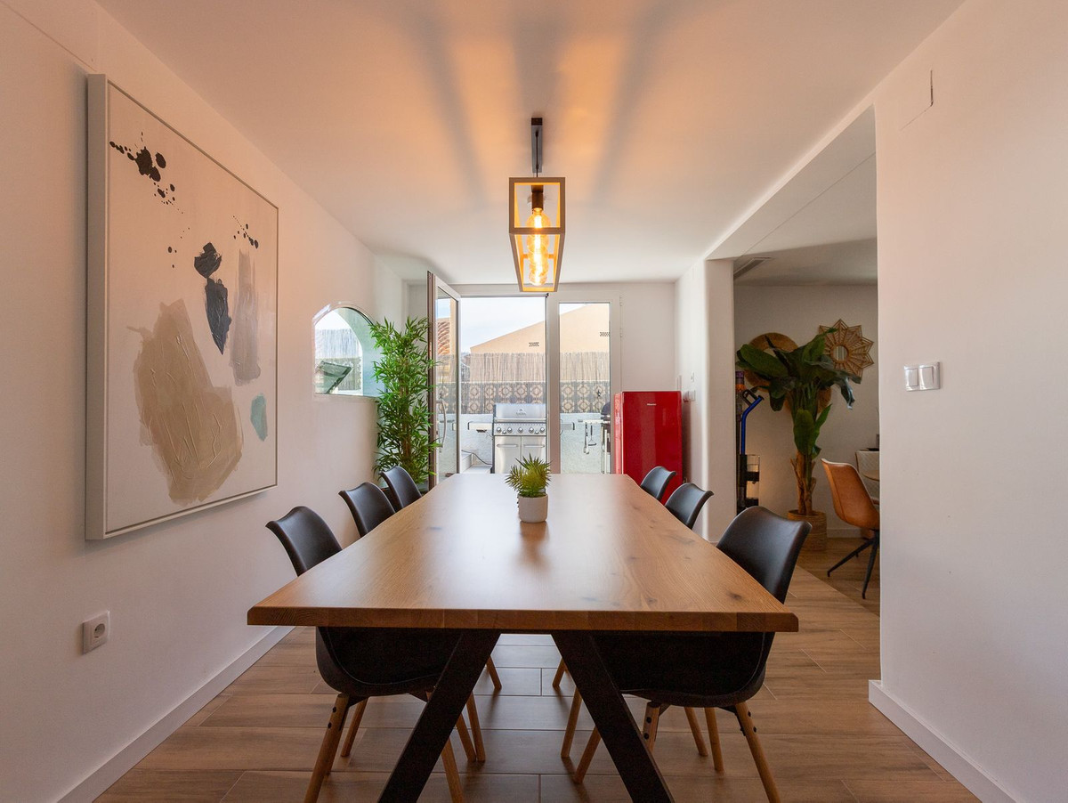 Huis te koop in Los Balcones | 4 slaapkamers H5363839