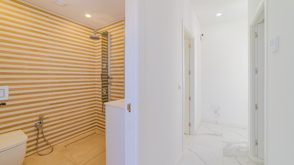 Huis te koop in Los Balcones | 6 slaapkamers H5379337