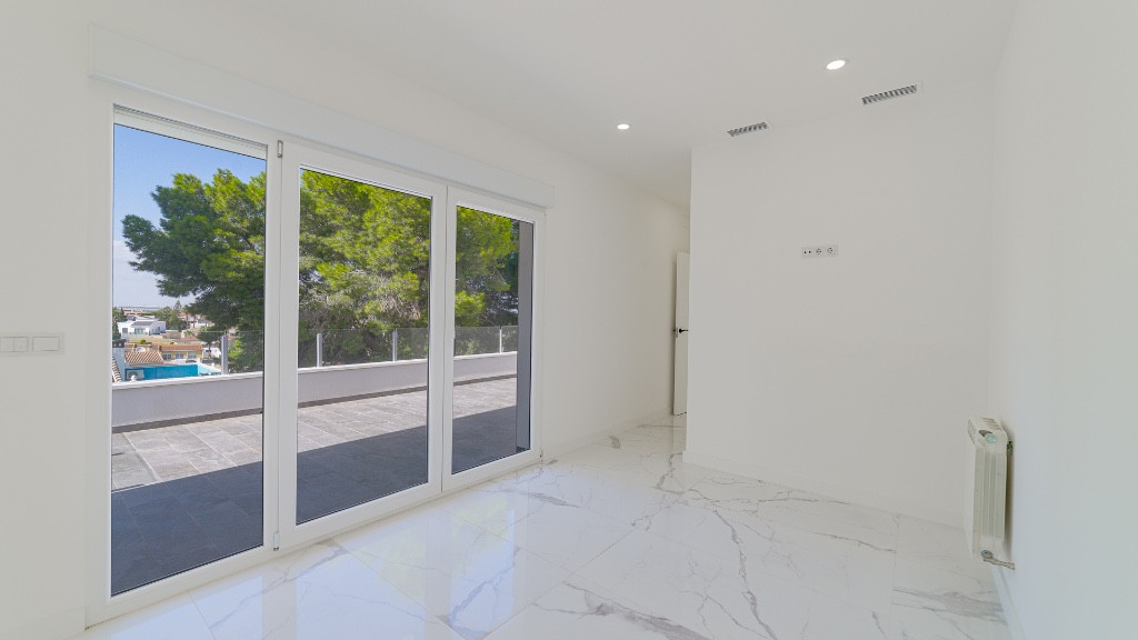 Huis te koop in Los Balcones | 6 slaapkamers H5379337