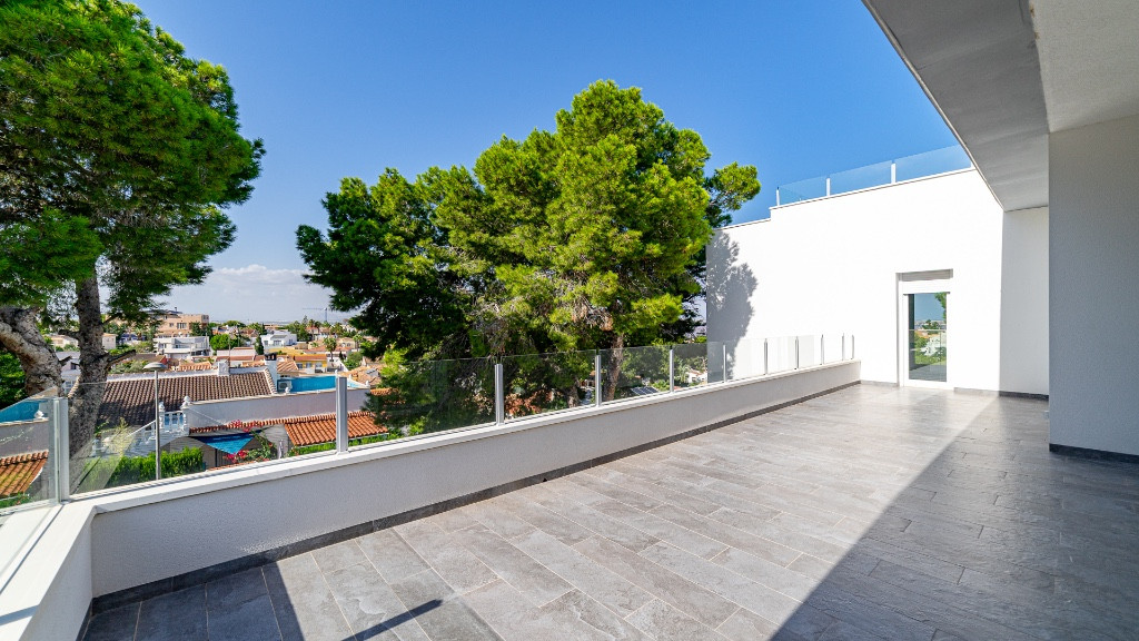 Huis te koop in Los Balcones | 6 slaapkamers H5379337