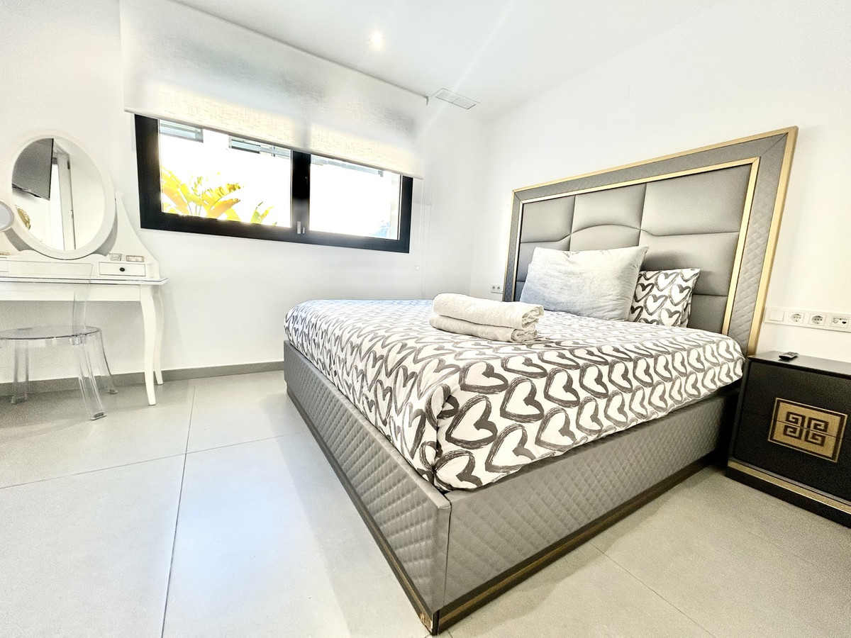 Huis te koop in Los Balcones | 5 slaapkamers H5396809