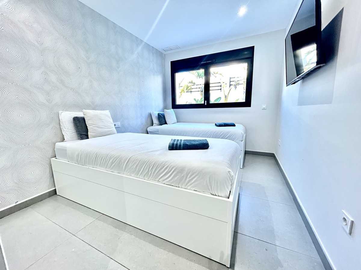 Huis te koop in Los Balcones | 5 slaapkamers H5396809