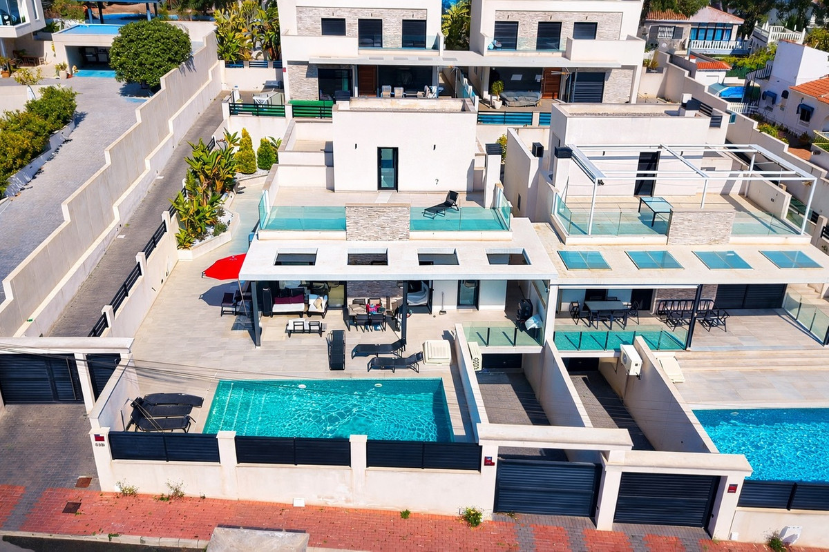 Huis te koop in Los Balcones | 5 slaapkamers H5396809