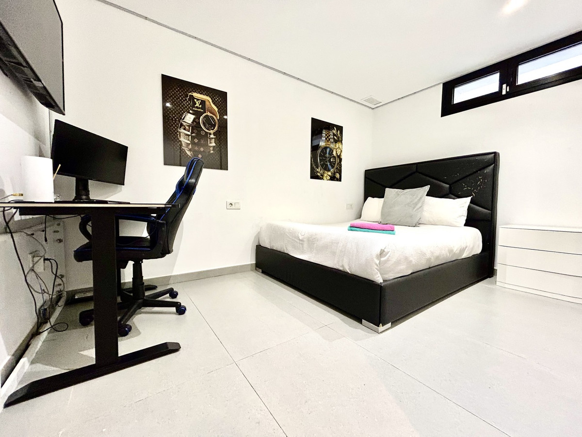 Huis te koop in Los Balcones | 5 slaapkamers H5396809