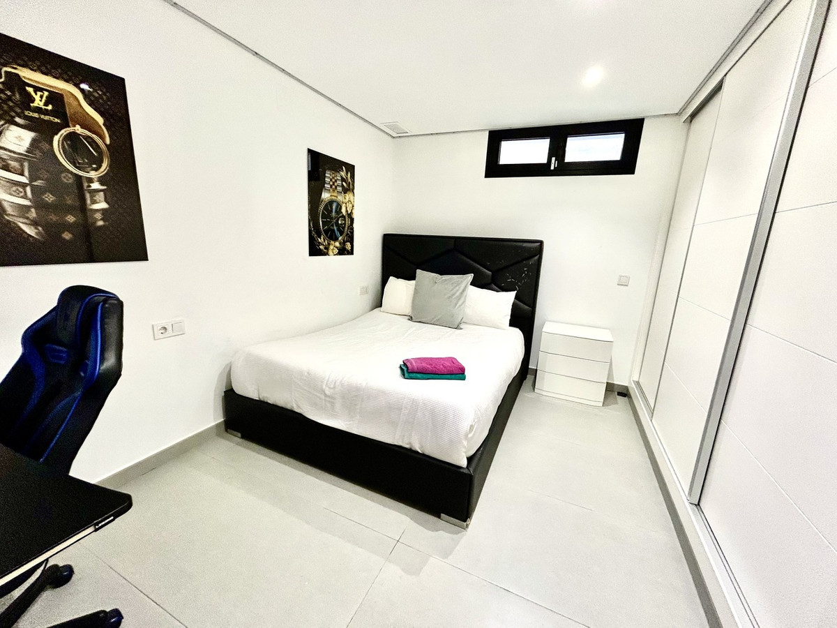Huis te koop in Los Balcones | 5 slaapkamers H5396809