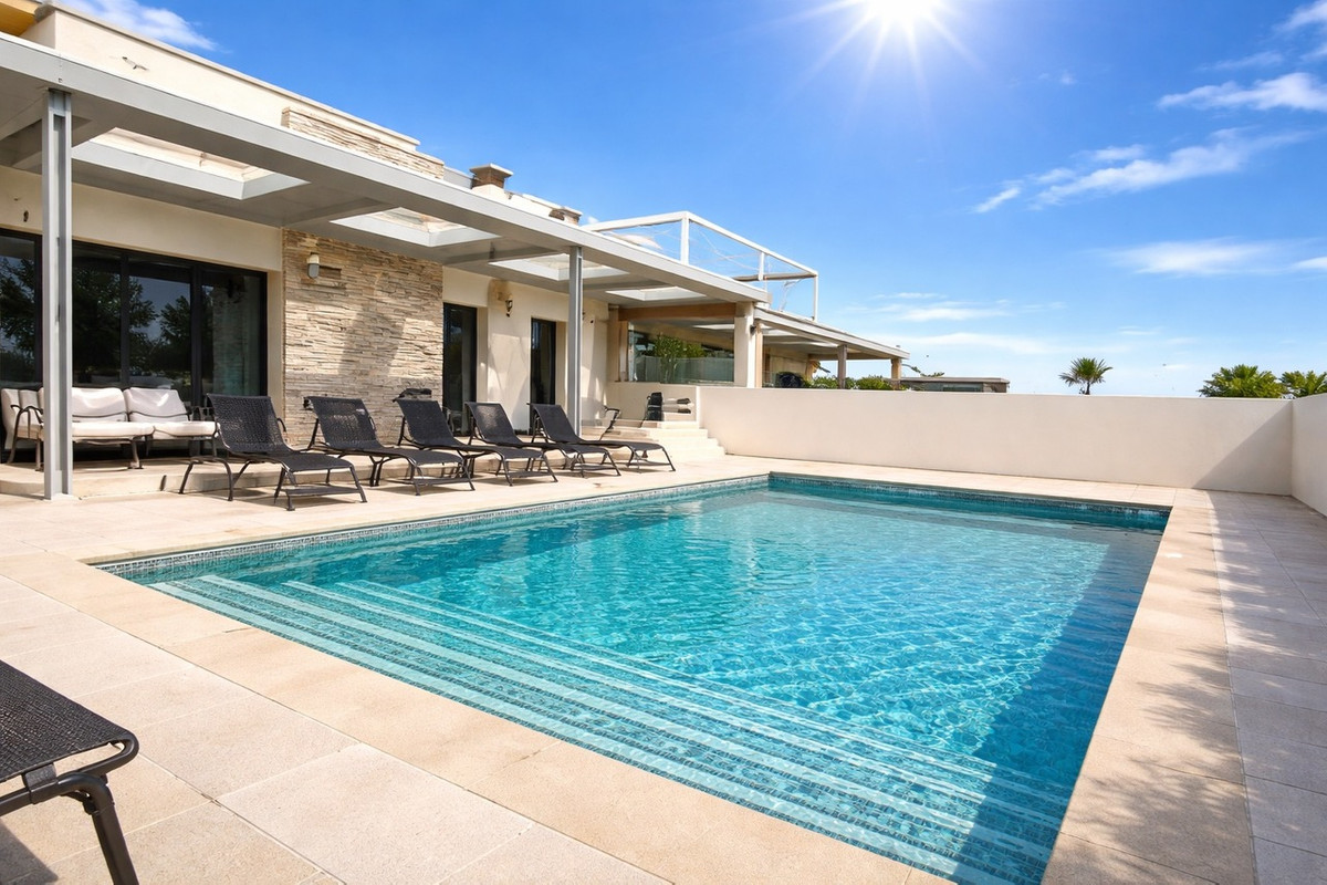 Huis te koop in Los Balcones | 5 slaapkamers H5396809