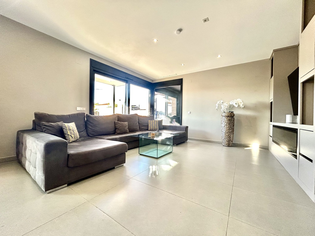 Huis te koop in Los Balcones | 5 slaapkamers H5396809