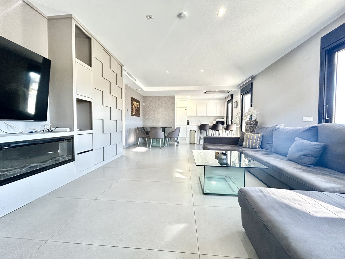 Huis te koop in Los Balcones | 5 slaapkamers H5396809