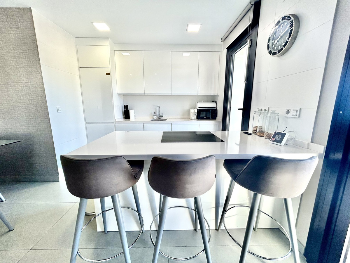 Huis te koop in Los Balcones | 5 slaapkamers H5396809
