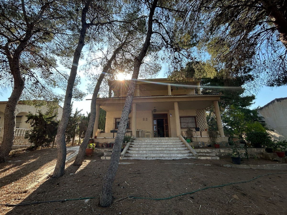 Property main view 44