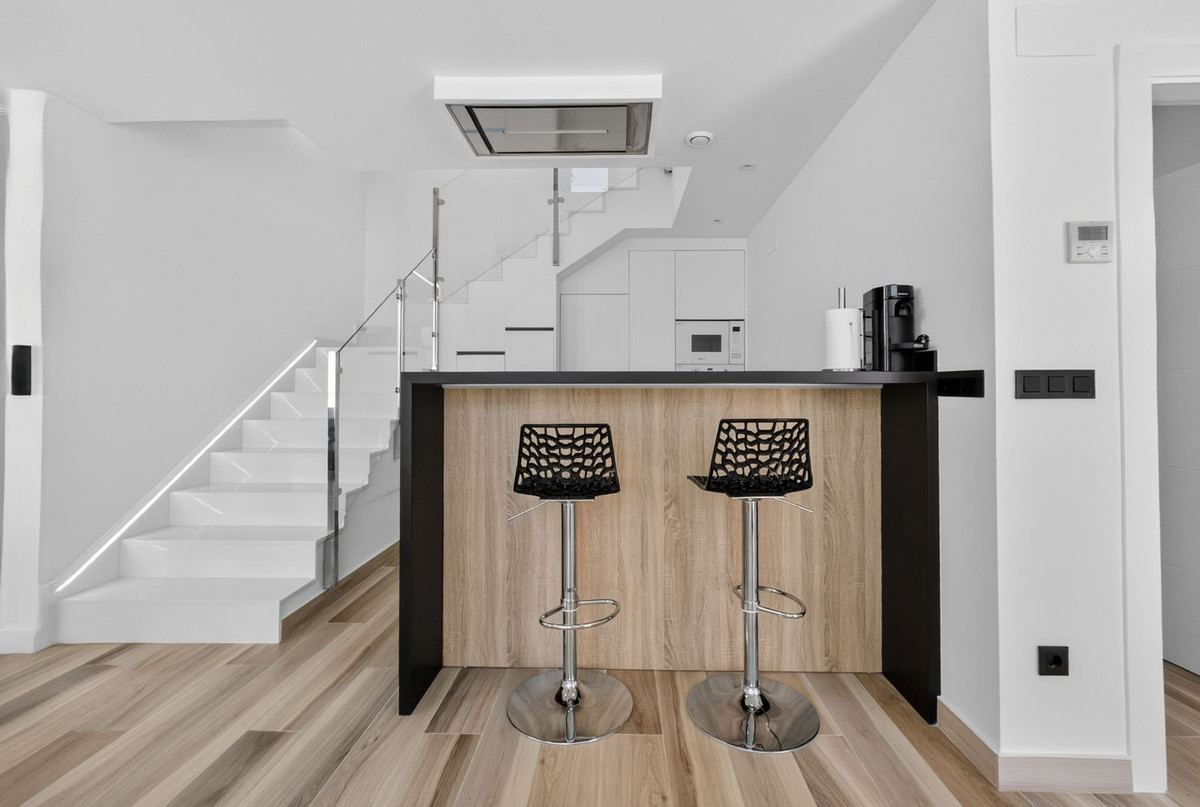 Huis te koop in Los Balcones | 4 slaapkamers H5421052