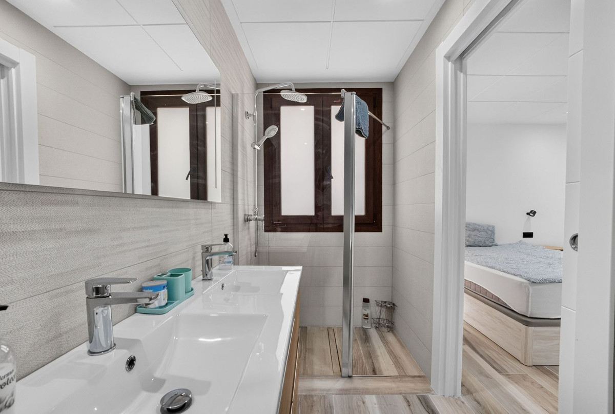 Huis te koop in Los Balcones | 4 slaapkamers H5421052