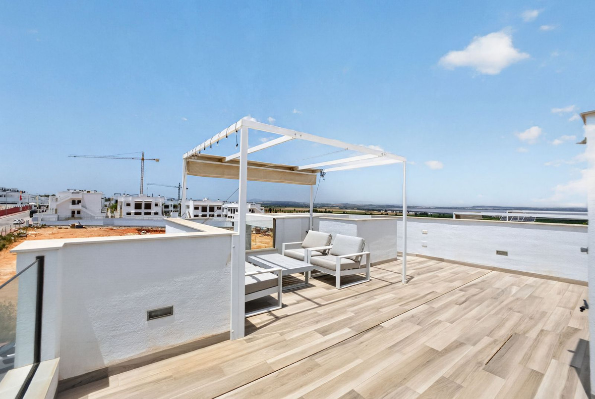 Huis te koop in Los Balcones | 4 slaapkamers H5421052