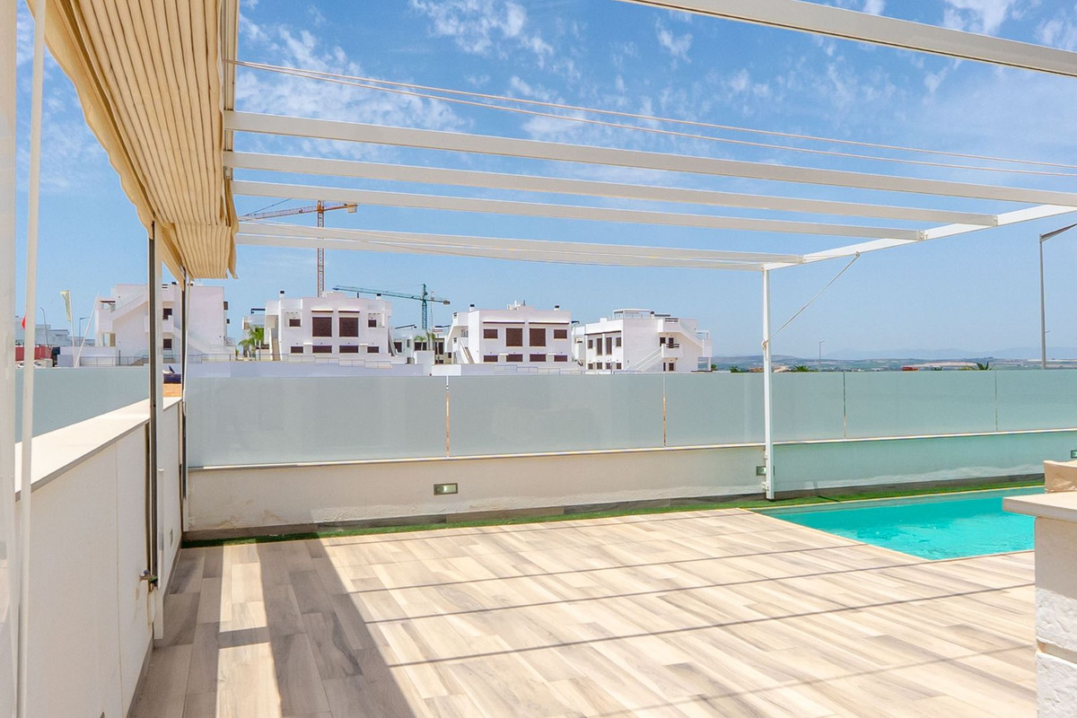 Huis te koop in Los Balcones | 4 slaapkamers H5421052