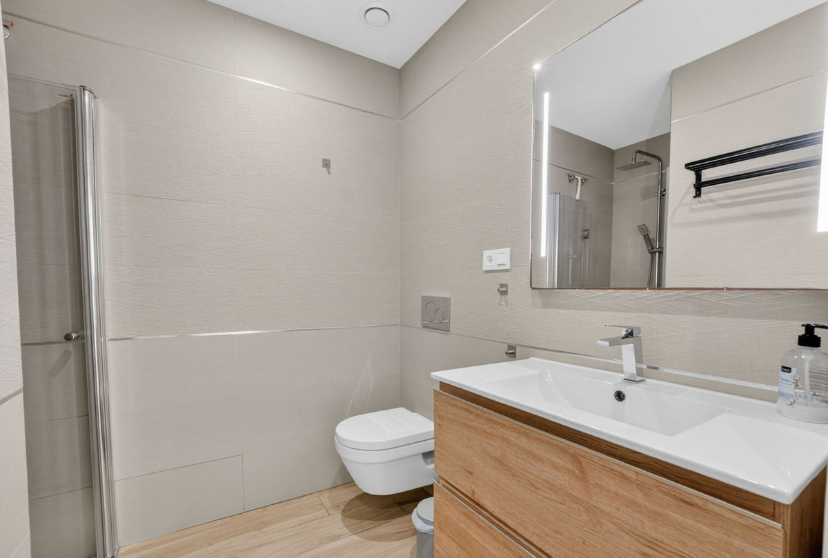 Appartement te koop in Los Balcones | 2 slaapkamers H5430316