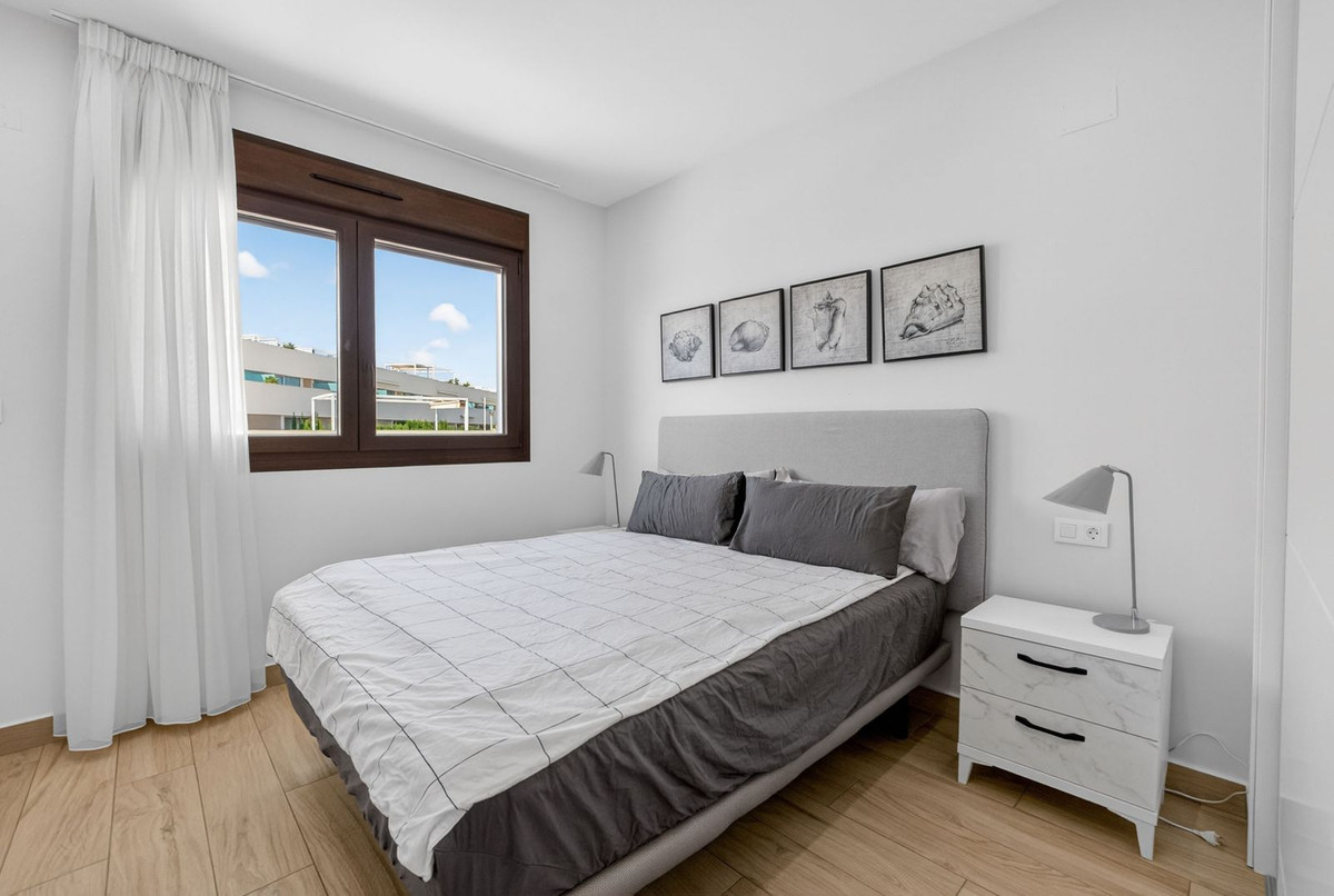 Appartement te koop in Los Balcones | 2 slaapkamers H5430316