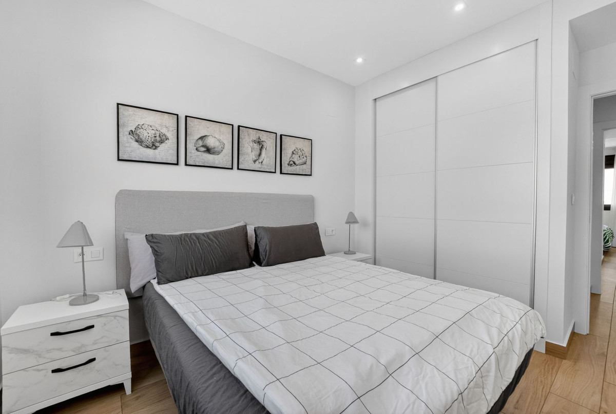 Appartement te koop in Los Balcones | 2 slaapkamers H5430316