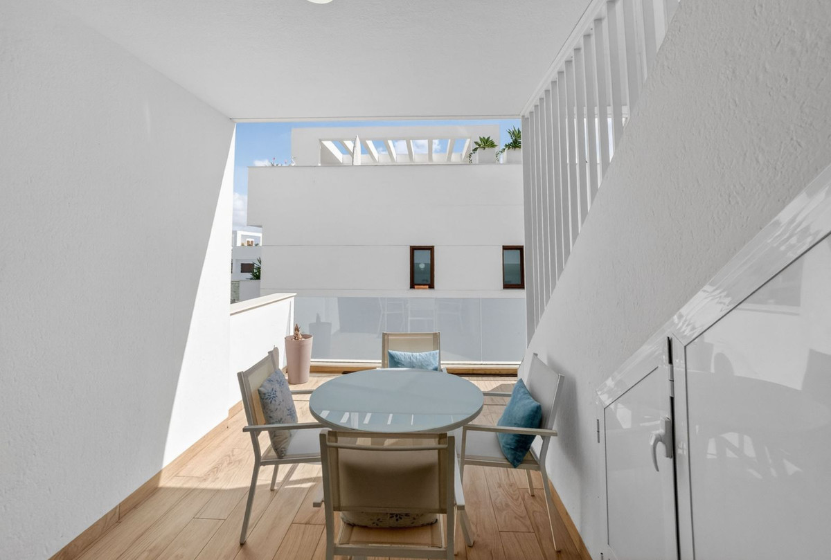 Appartement te koop in Los Balcones | 2 slaapkamers H5430316