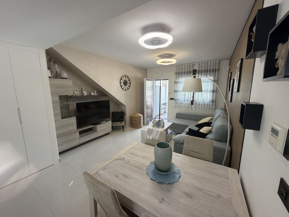 Huis te koop in Los Balcones | 2 slaapkamers H5462434