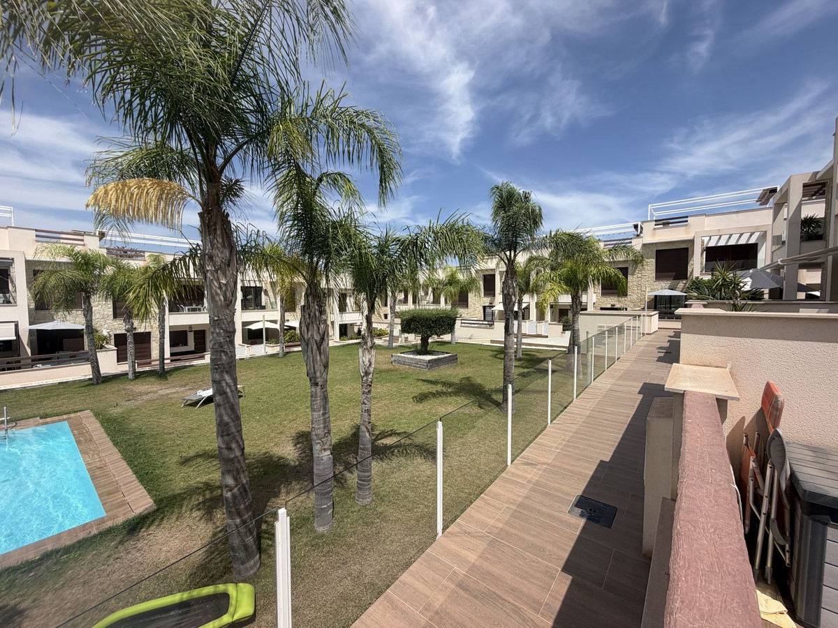 Huis te koop in Los Balcones | 2 slaapkamers H5462434