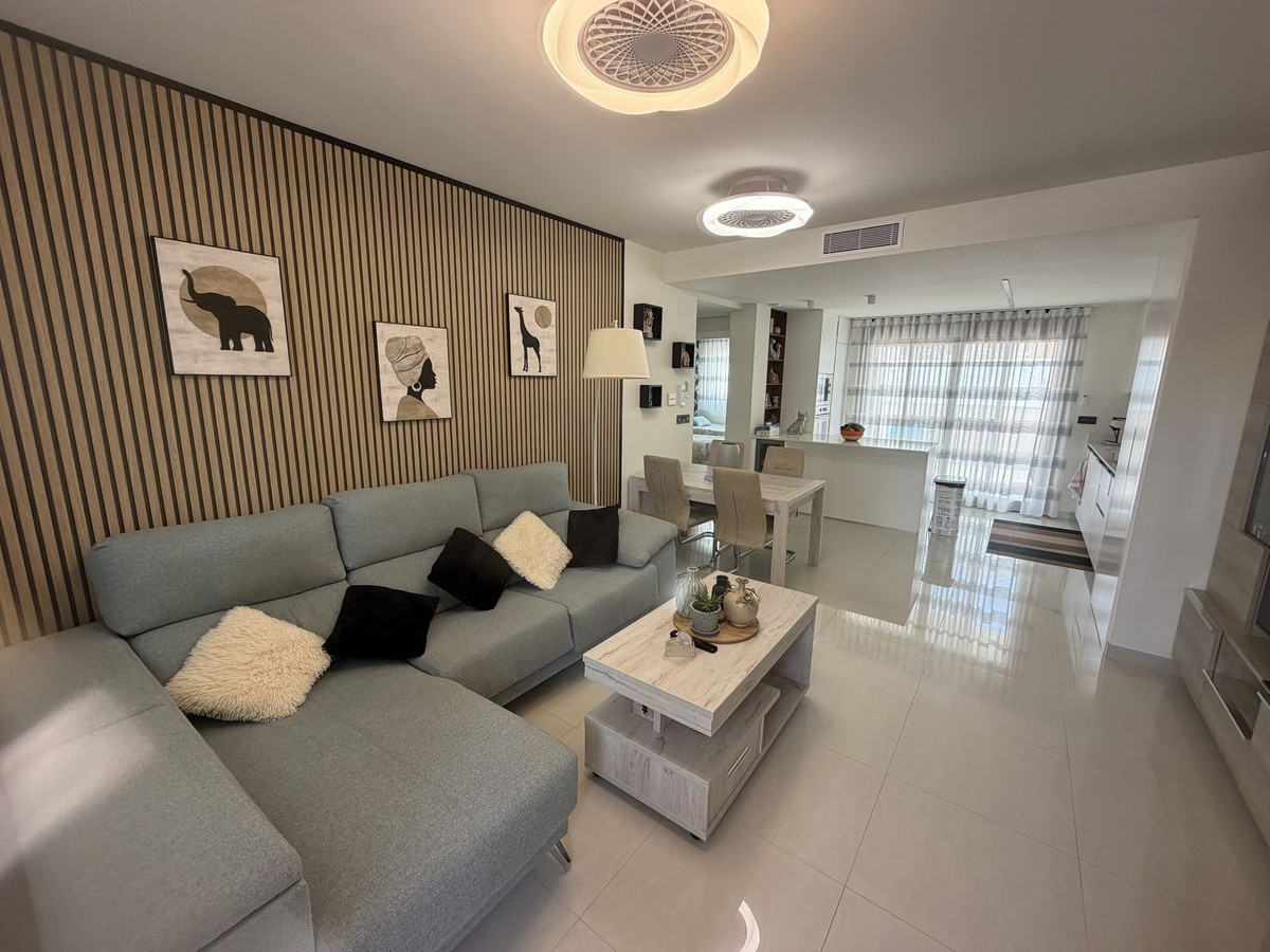 Huis te koop in Los Balcones | 2 slaapkamers H5462434