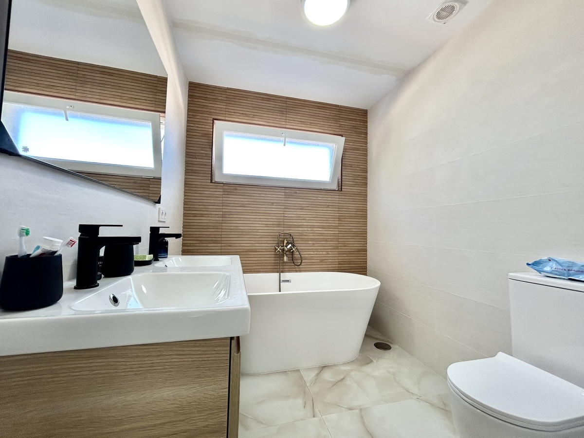 Huis te koop in Los Balcones | 3 slaapkamers H5480998