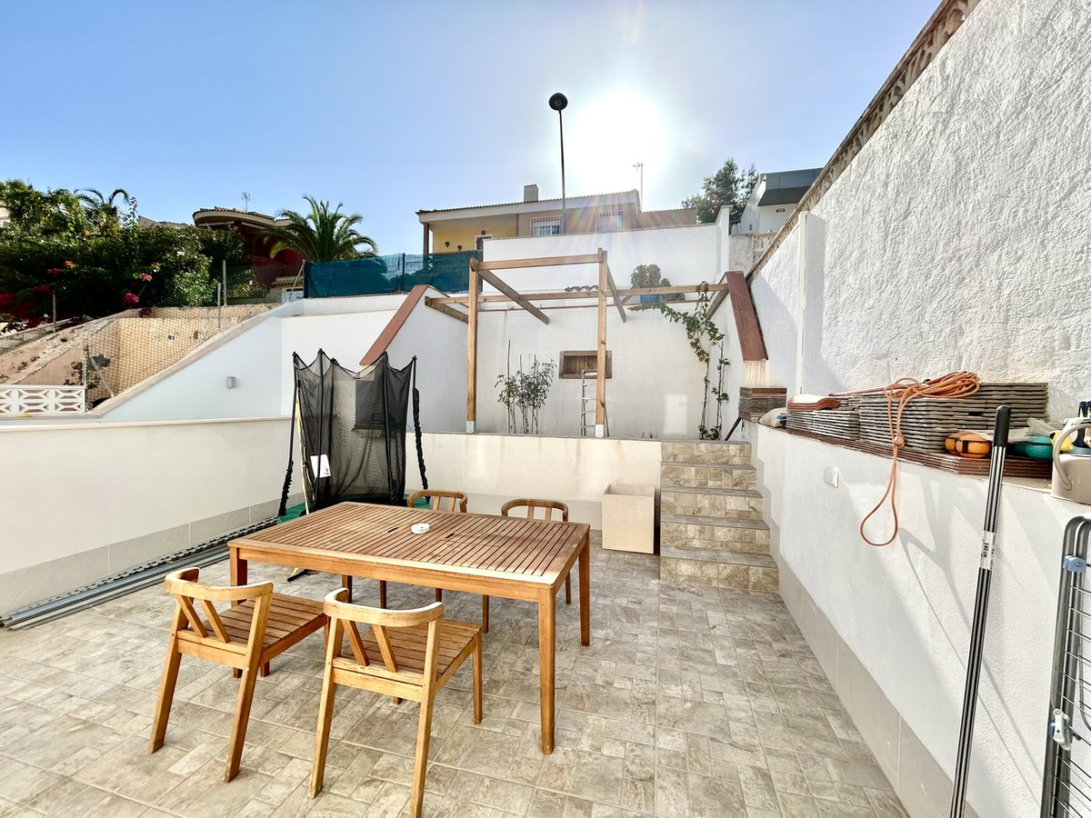 Huis te koop in Los Balcones | 3 slaapkamers H5480998