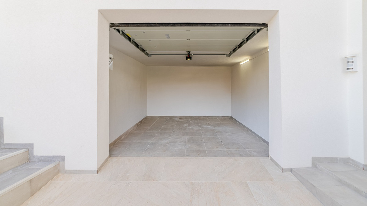 Property main view 48