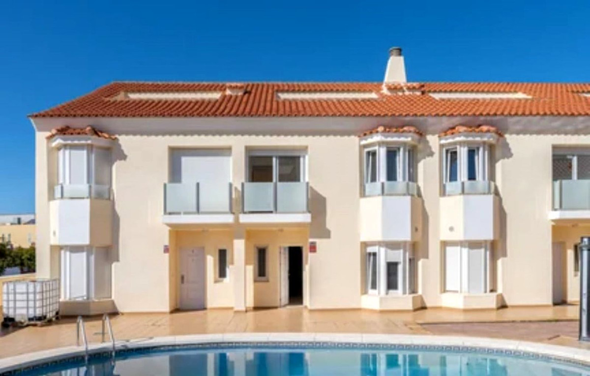 Huis te koop in Los Boliches | 4 slaapkamers H5044714