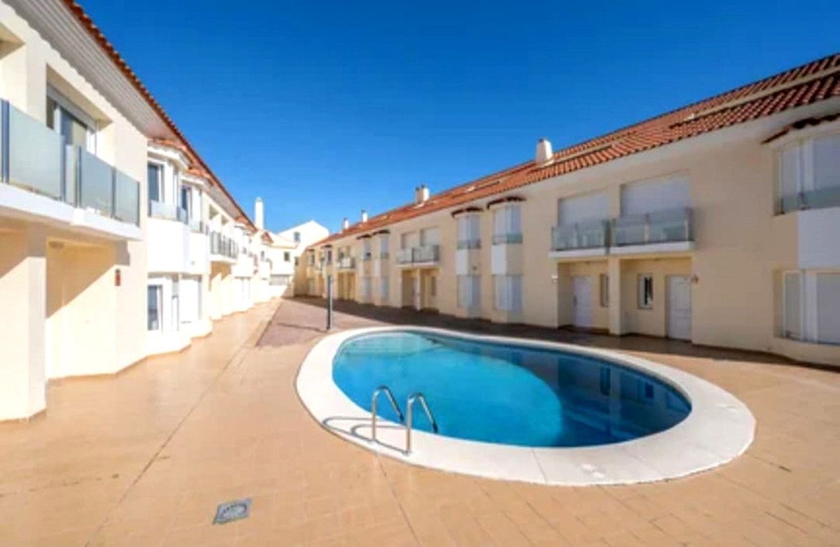Huis te koop in Los Boliches | 4 slaapkamers H5044714