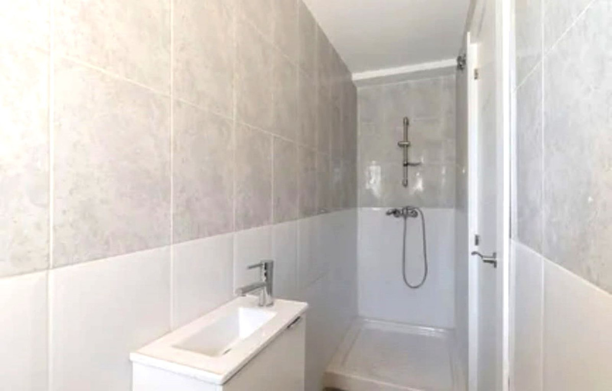 Huis te koop in Los Boliches | 4 slaapkamers H5044714