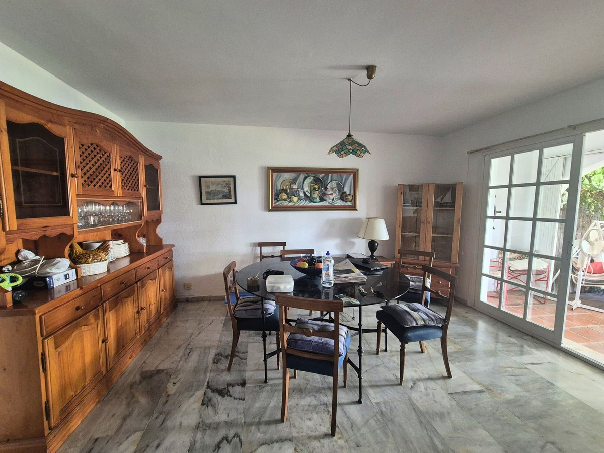 Huis te koop in Los Boliches | 5 slaapkamers H5152867