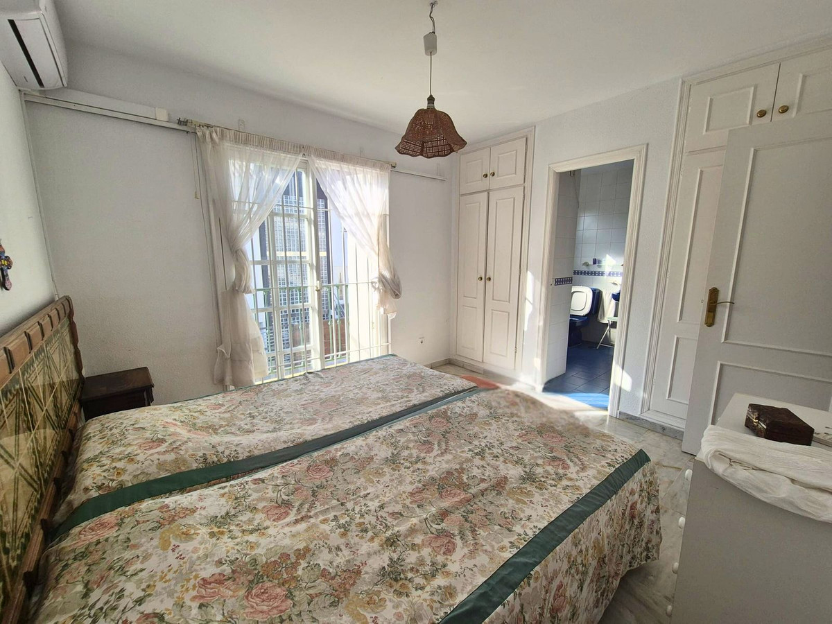Huis te koop in Los Boliches | 5 slaapkamers H5152867
