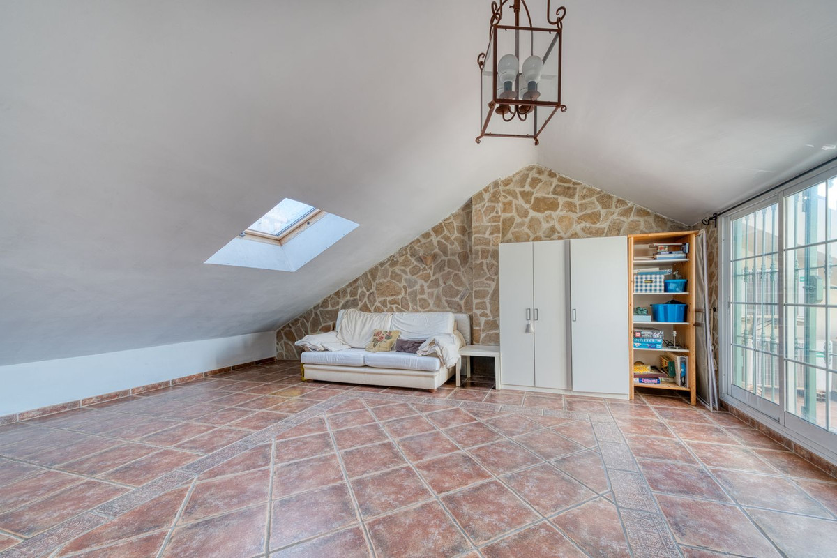 Property main view 32