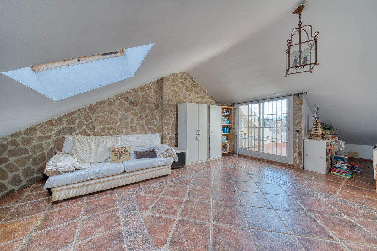 Property main view 33