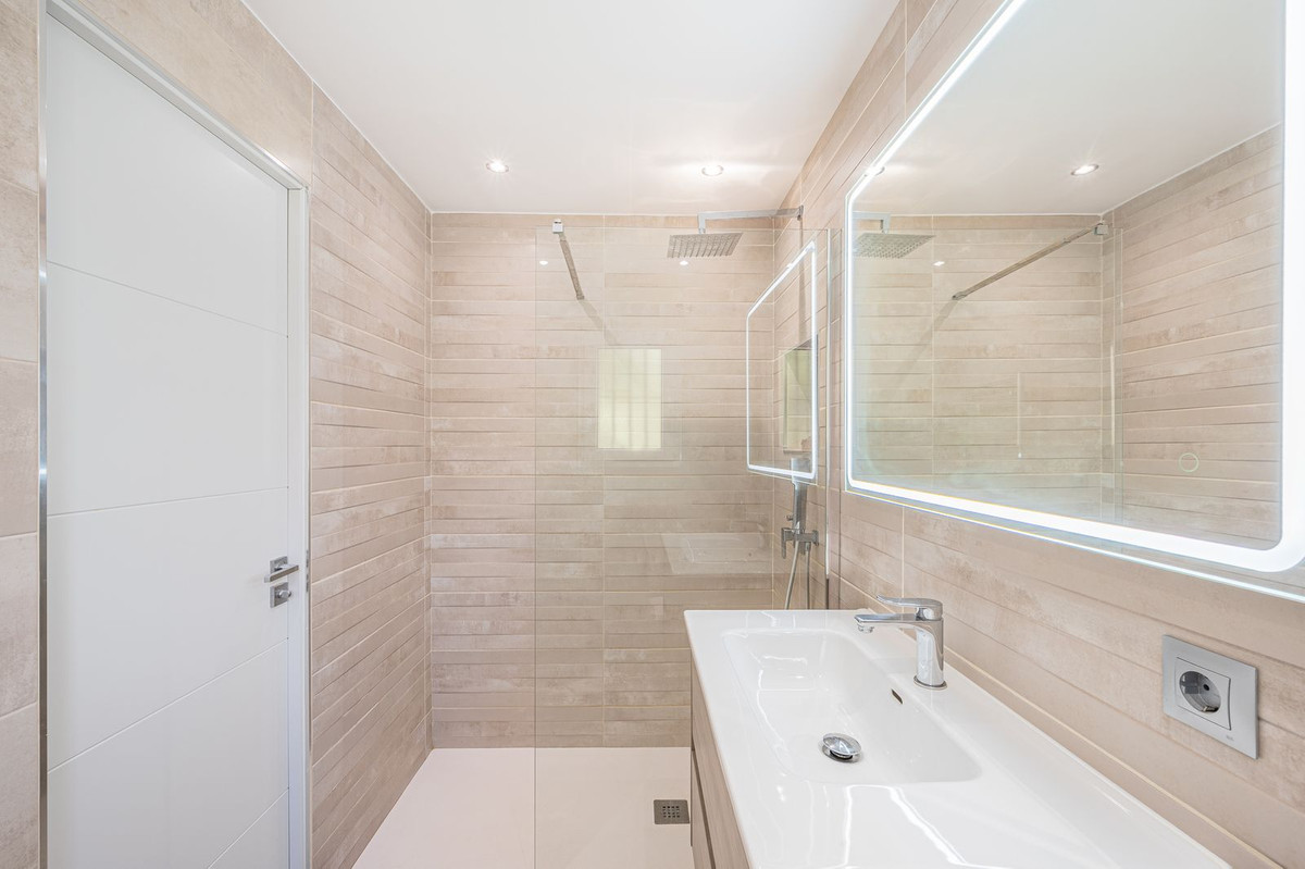 Property main view 14