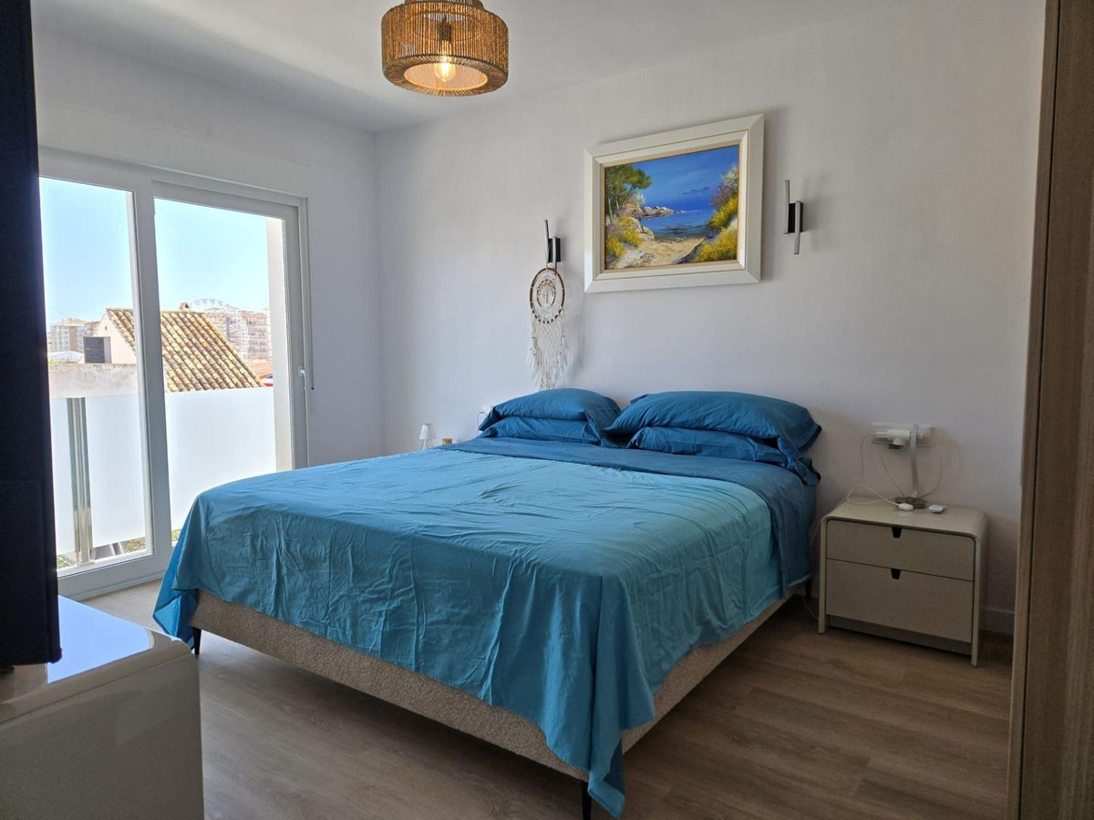 Huis te koop in Los Boliches | 4 slaapkamers H5436319